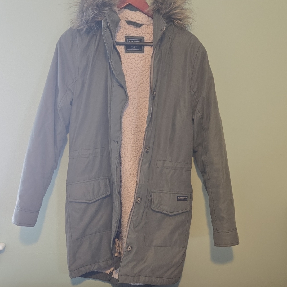 Abercrombie & Fitch Cream Sherpa Jacket